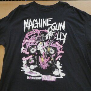 Machine Gun Kelly 2022 Mainstream Sellout Tour T-Shirt Size 2XL